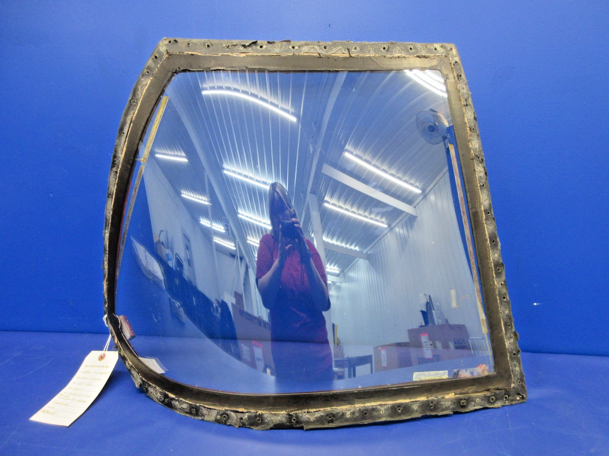 Piper PA-31T1 Cheyenne RH Heated Windshield P/N 56202-03 TESTED (0626-2027)0