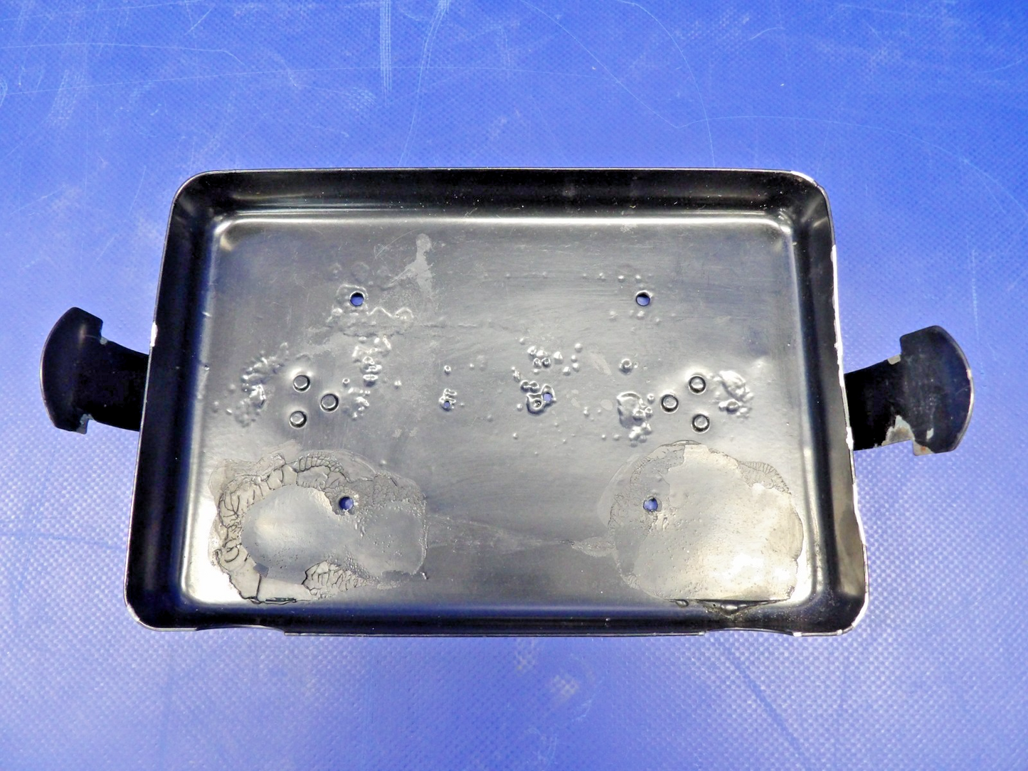 Cessna 172 / 172G Battery Box & Lid P/N 0513011-11 (0326-1269)10