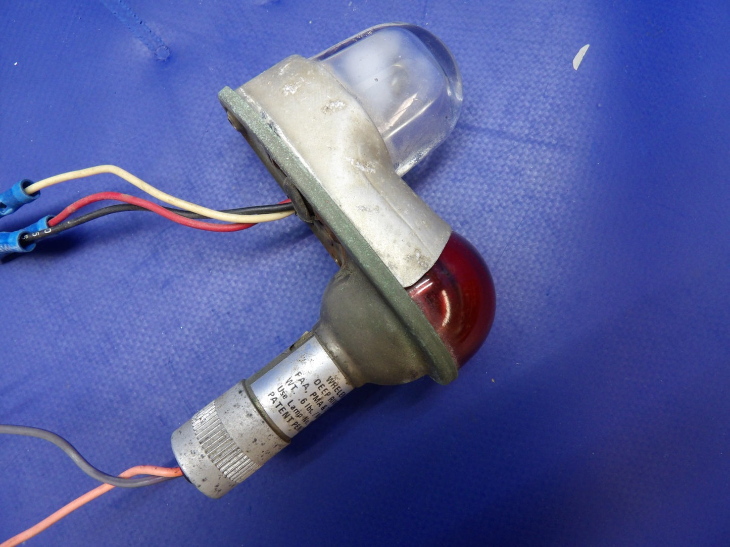 Piper Aztec Whelen LH Wing Tip Strobe Light 14V P/N A650-PR TESTED (0626-1300)11