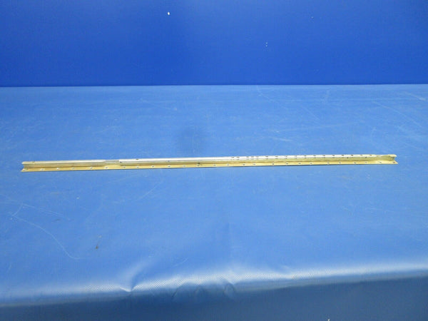 Cessna 180 / 180K Seat Rail OTBD RH P/N 0711693-10 (0624-2006)