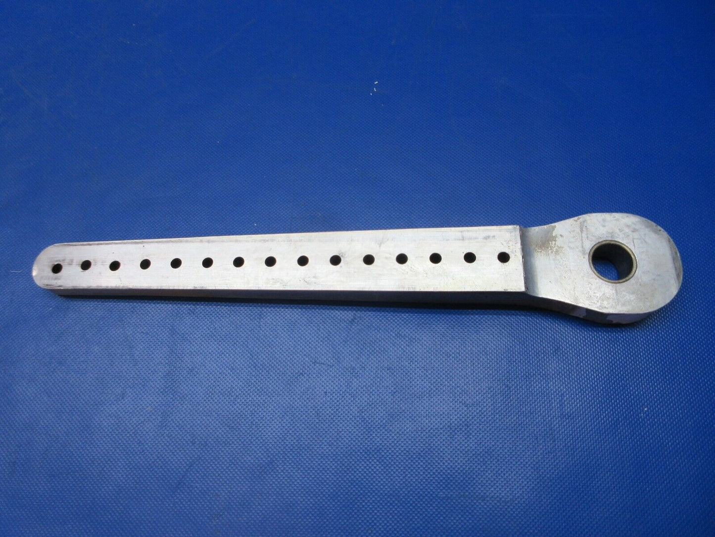 Cessna 210 Wing Spar Fitting Assy P/N 1210102-10 (0624-1300)