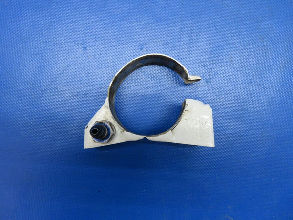 Beech 95 / D95A Travel Air LH Clamp Main Gear P/N 35-815004 (0724-1852)