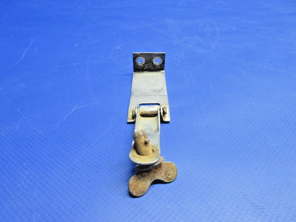 Piper PA-28 Engine Cowl Latch & Fastener P/N 66547-00 (0826-895)9