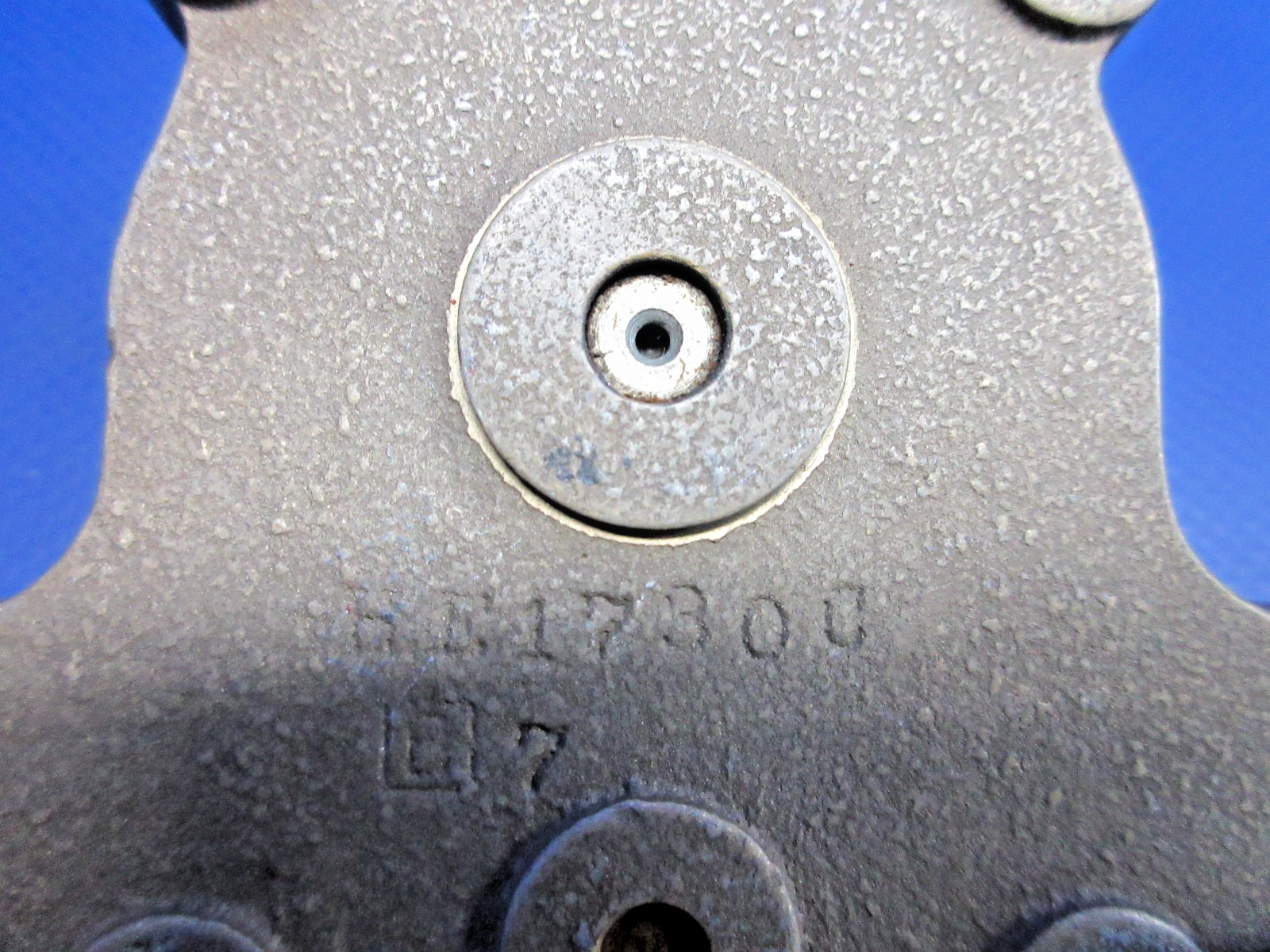 47031518