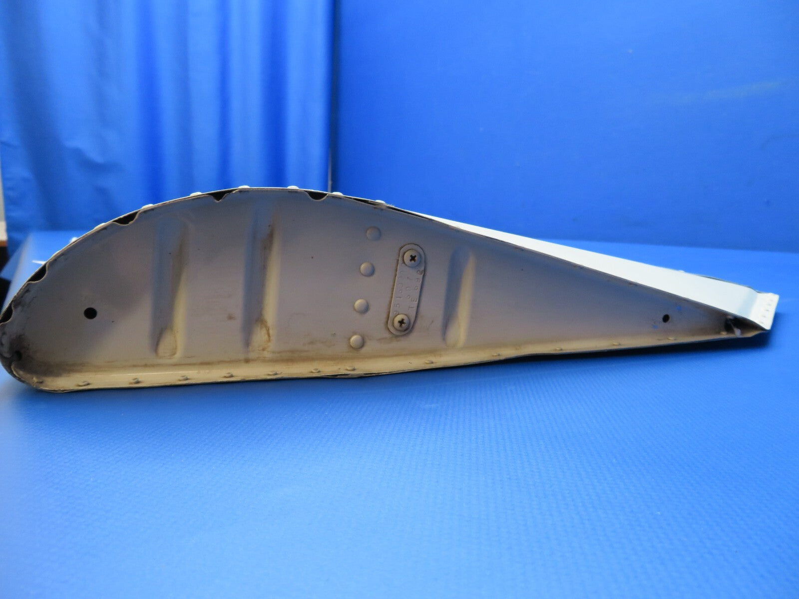 Beech B55 Baron LH Flap Assembly P/N 95-160000-607 (1020-239)12