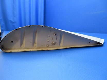 Beech B55 Baron LH Flap Assembly P/N 95-160000-607 (1020-239)12