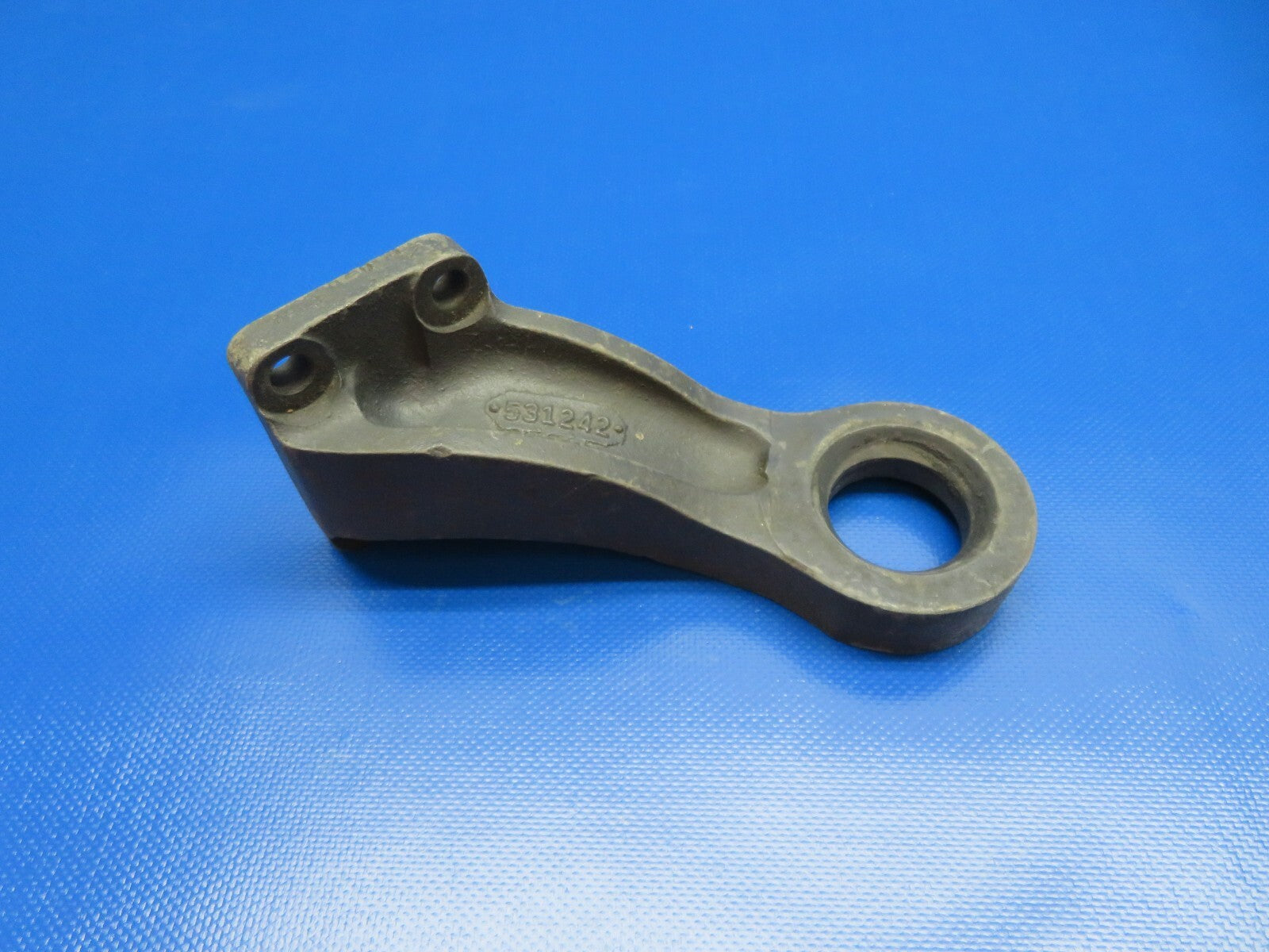 Continental E-225 Engine Mount Bracket RH Front P/N 531242 (1124-167)0