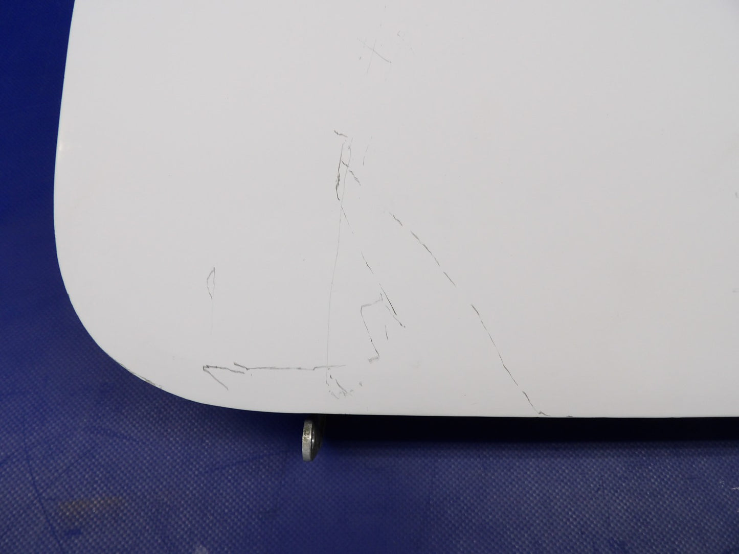 Cessna 421 RH Nose Baggage Door P/N 5013107-60 / NO KEY (0626-1484)5
