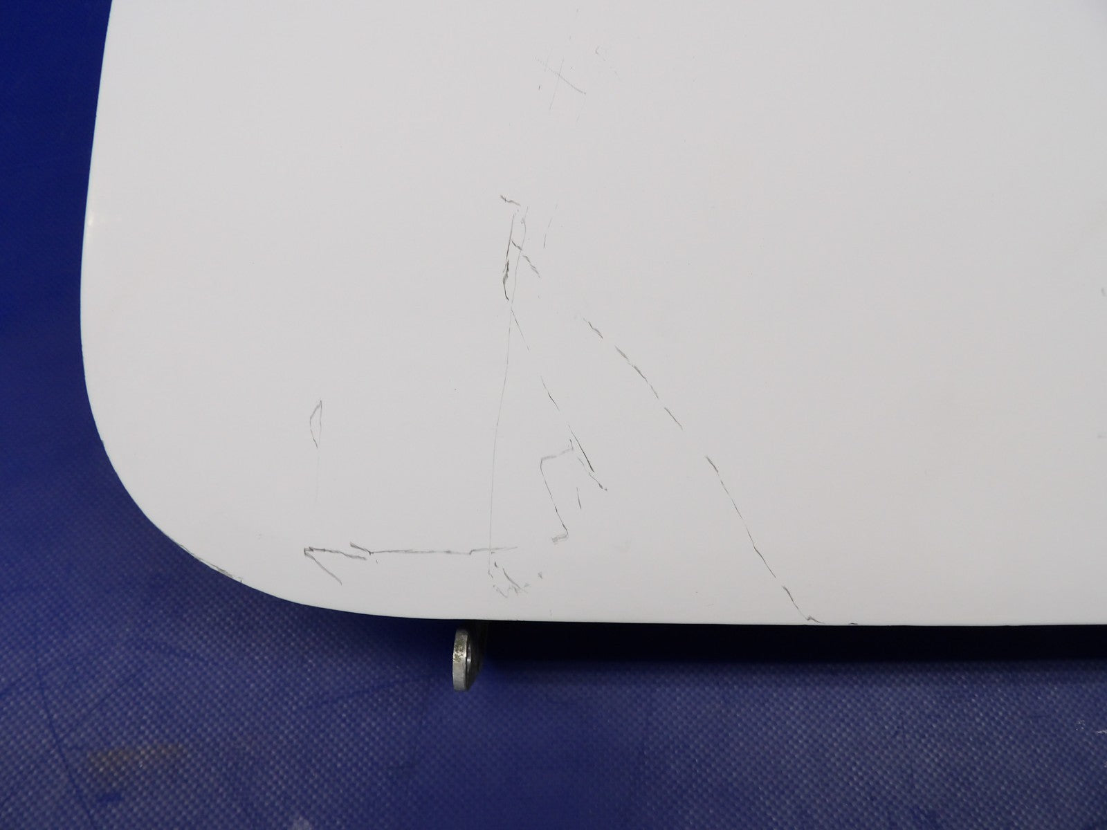 Cessna 421 RH Nose Baggage Door P/N 5013107-60 / NO KEY (0626-1484)5