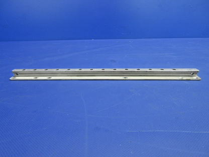 =Beech D95A Travel Air Rear Seat Center Seat Track P/N 95-420016-23 (0326-731)5