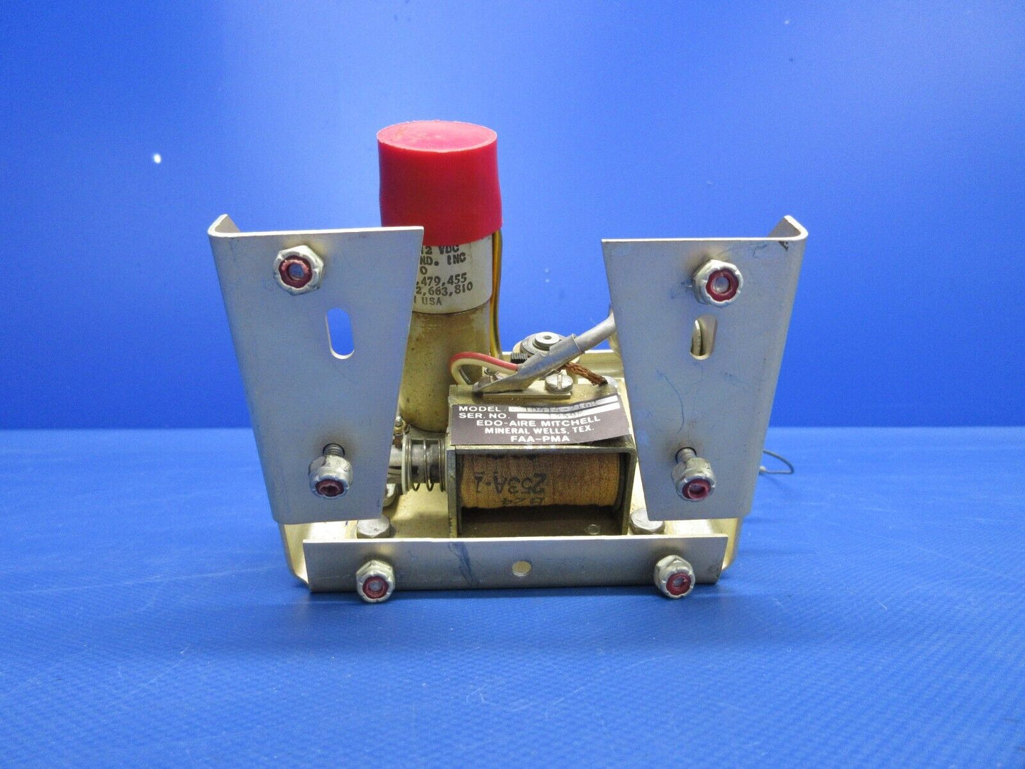 Edo-Aire Mitchell Actuator Servo P/N 1D414-216R (0424-1003)