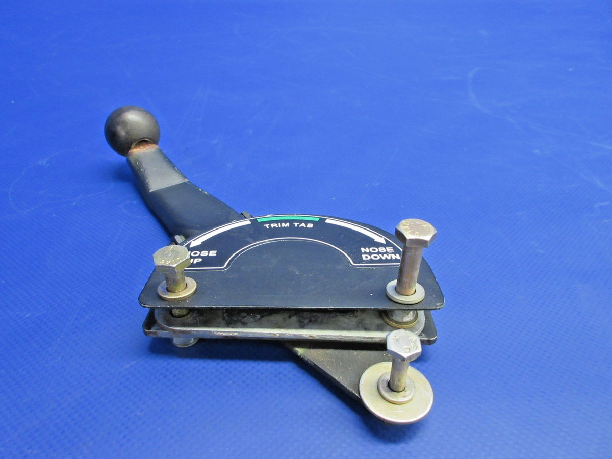 Air Tractor AT-301 Trim Control Handle (0826-855)4