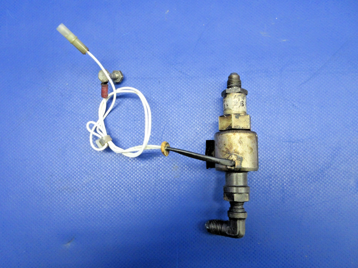 Piper PA-31T1 Cheyenne Solenoid Valve P/N 492-234 TESTED (0526-881)3