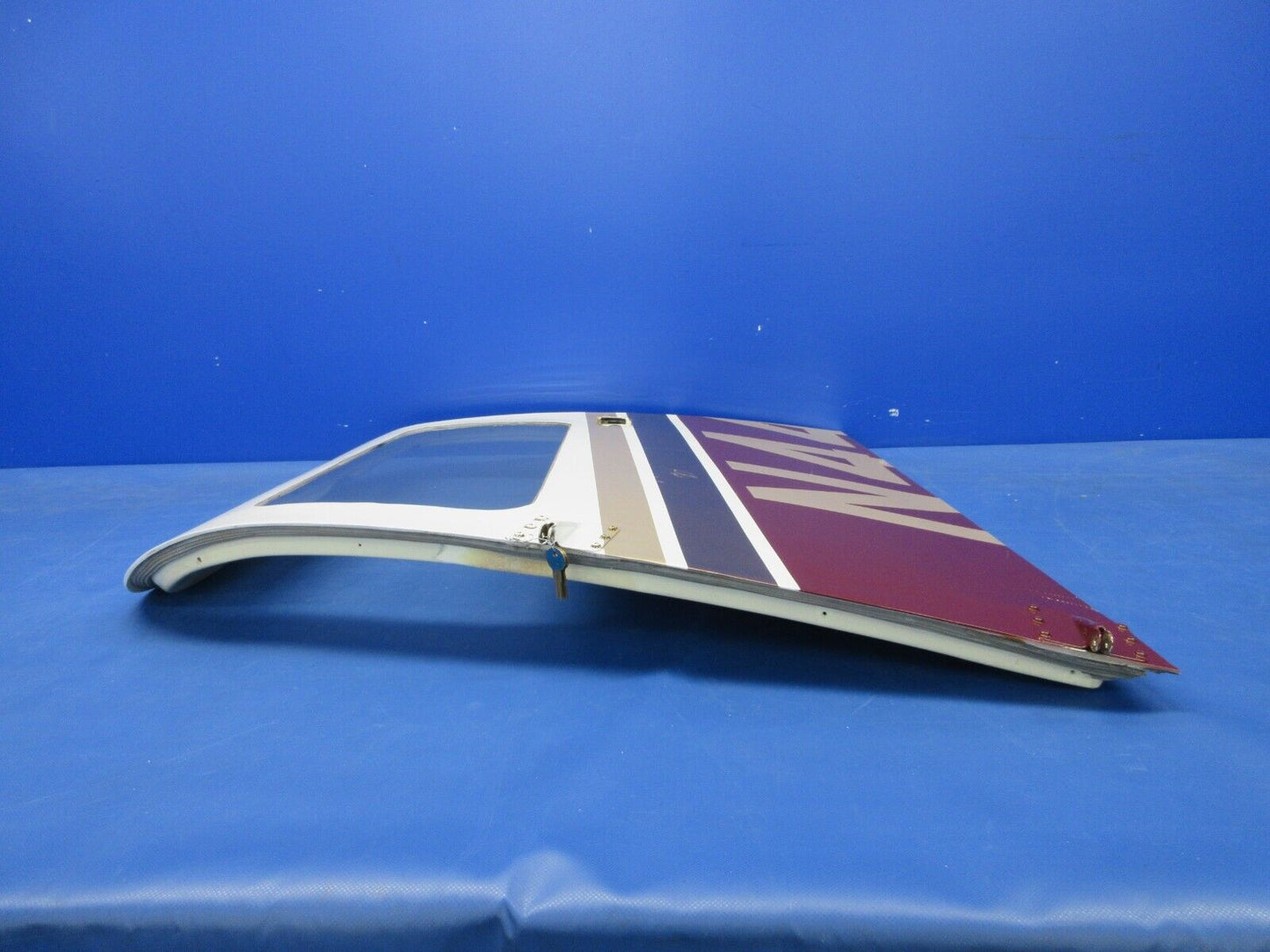 Piper PA-32RT-300T Lance II Aft Cabin Door Assy w/ Key P/N 96981-09 (1024-2004)