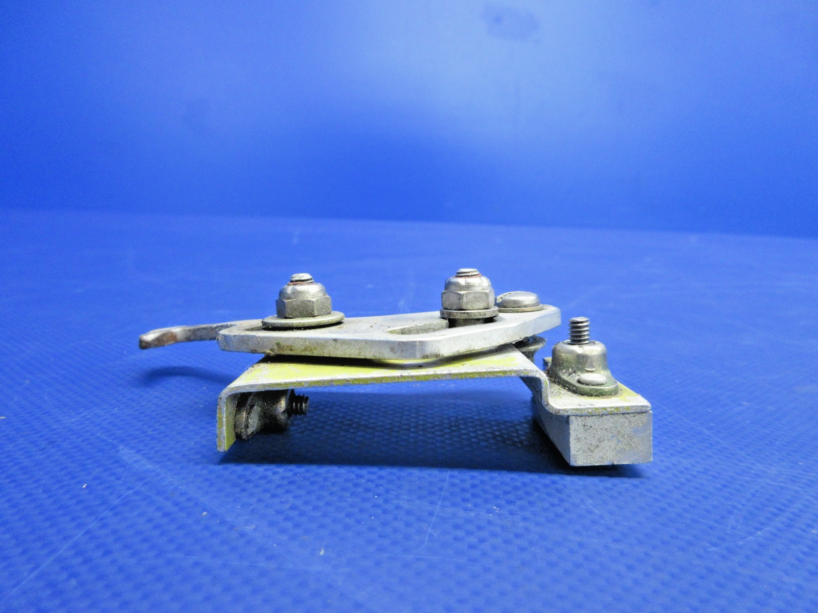 Beech F35 Bonanza Cabin Door Upper Latch P/N 35-415396 (0726-817)5