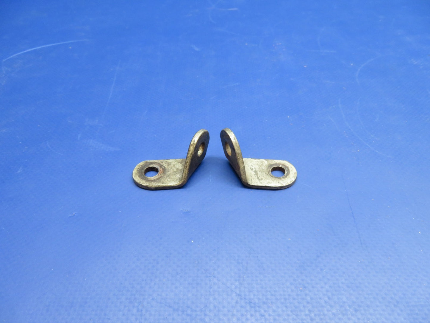 Continental IO-470 RH & LH Bracket Fuel Servo Support 538470, 539113 (0326-1776)0