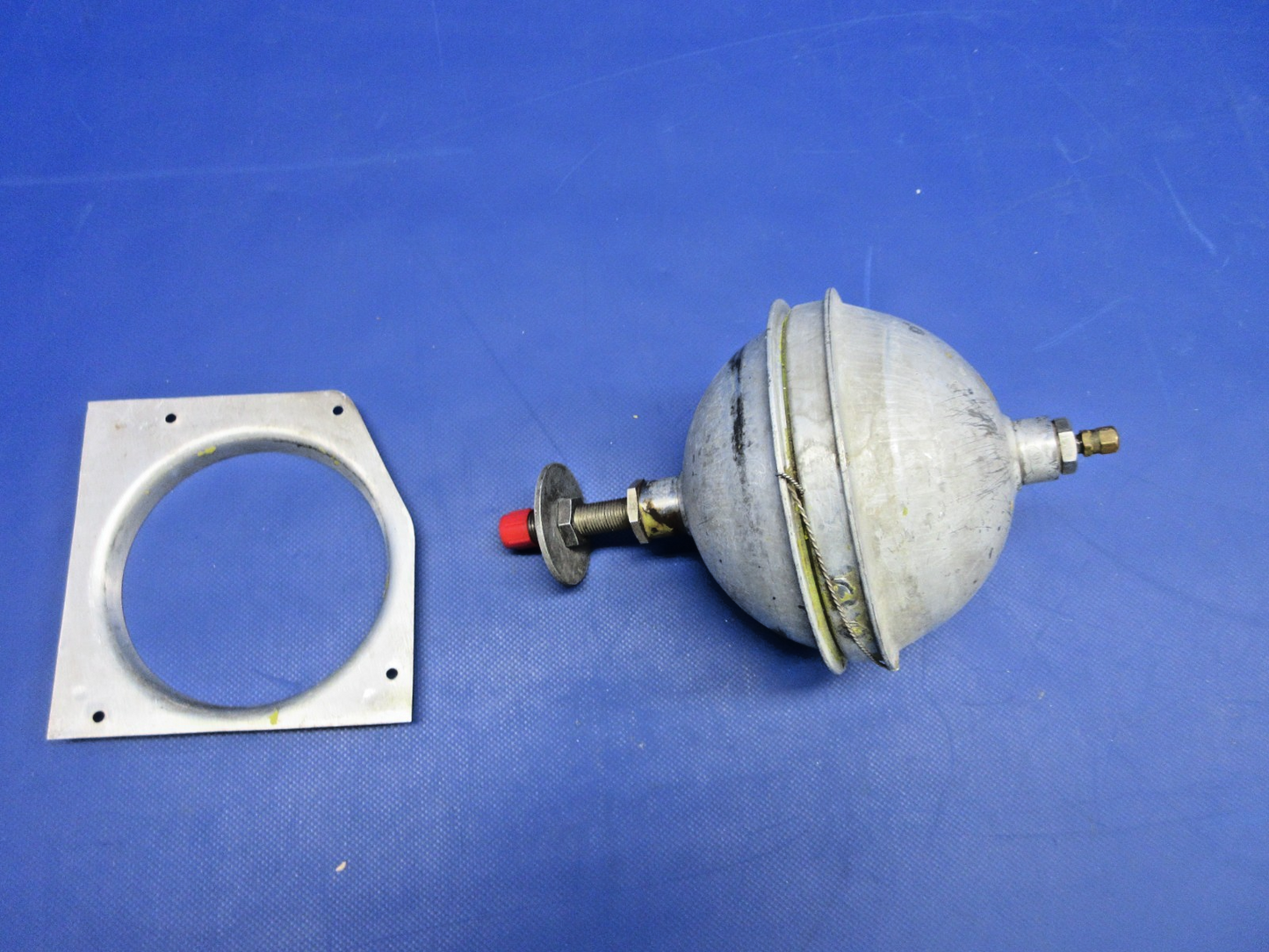 Beech 58 Baron Propeller Governor Accumulator P/N 96-960011-13 (0326-778)1