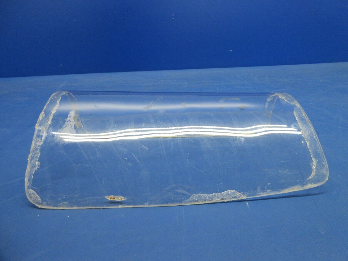 Bellanca 17-31A Viking Landing Light Lens & Retainer P/N 192670-3 (0924-819)