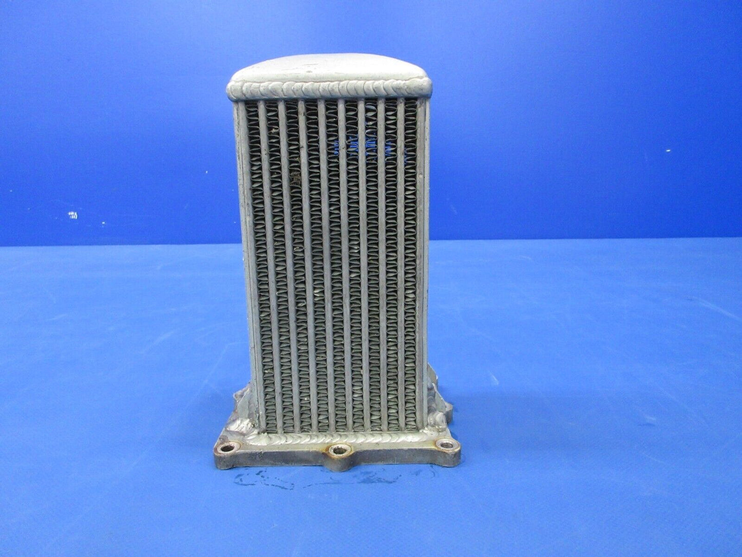 Cessna 175 Harrison Radiator Division Oil Cooler P/N AP10AU08-02 CORE(0824-2062)