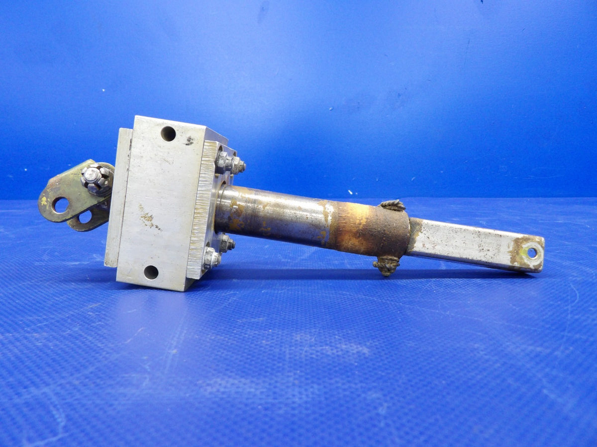 Beech 95-B55 Baron Rear Elevator Trim Actuator P/N 7217 (0426-1466)0
