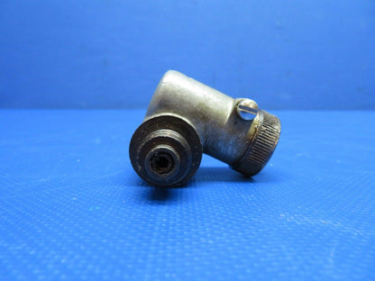 Piper PA-34-200T Seneca II 90° Tachometer Adapter P/N 106301 (0424-1751)