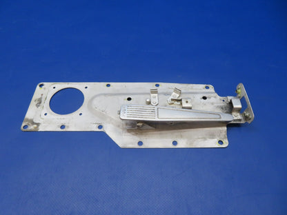 Cessna 182 / 182H Cabin Door LH Latch P/N 0711061-6 (0226-215)14