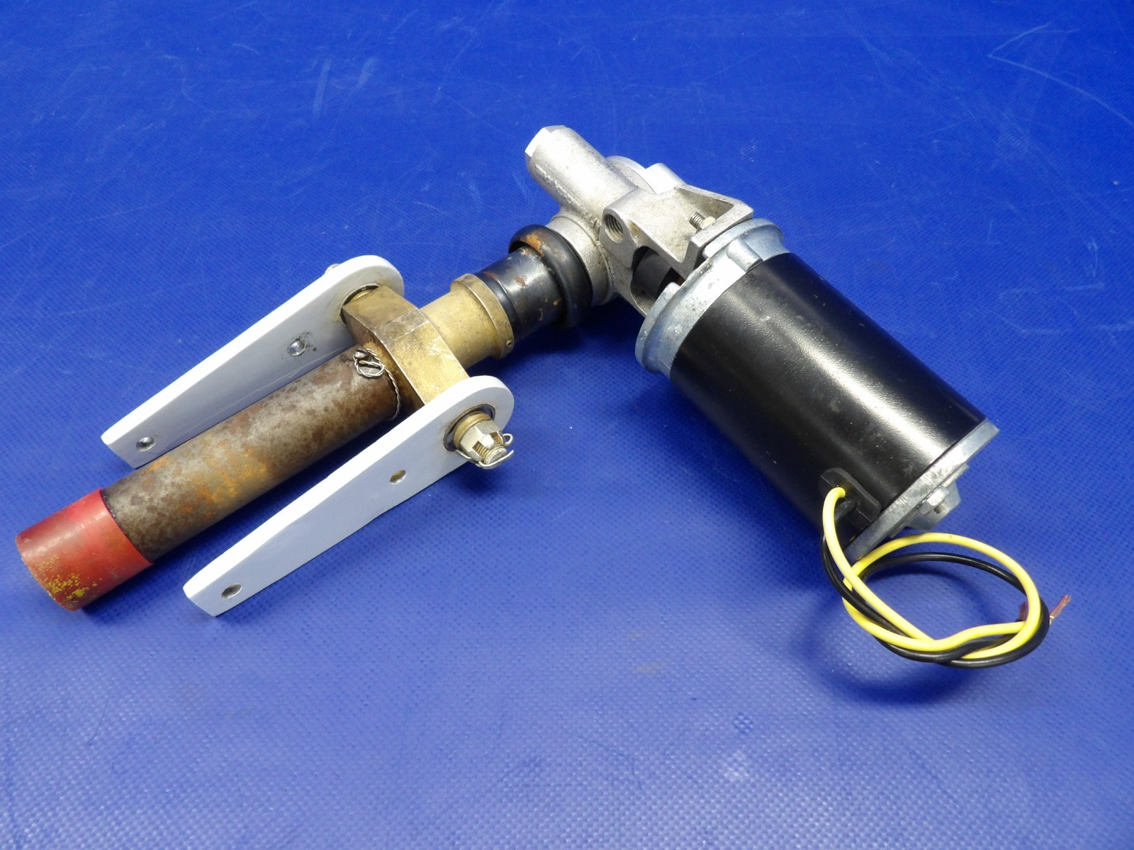Air Tractor AT-301 Flap Actuator & Motor 24V P/N 70031-30 (0626-1488)8