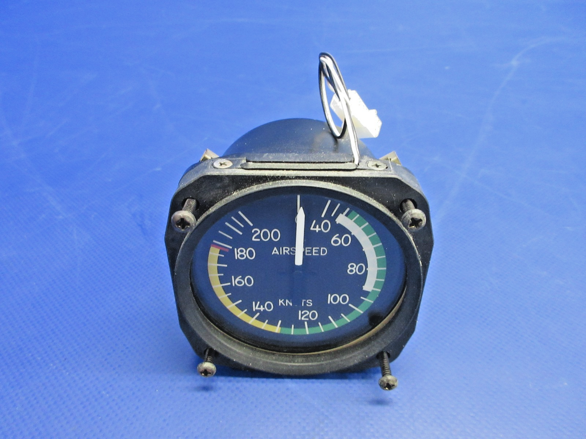 Diamond DA-40 United Instruments Airspeed Indicator P/N 8025 WARRANTY (0626-848)1