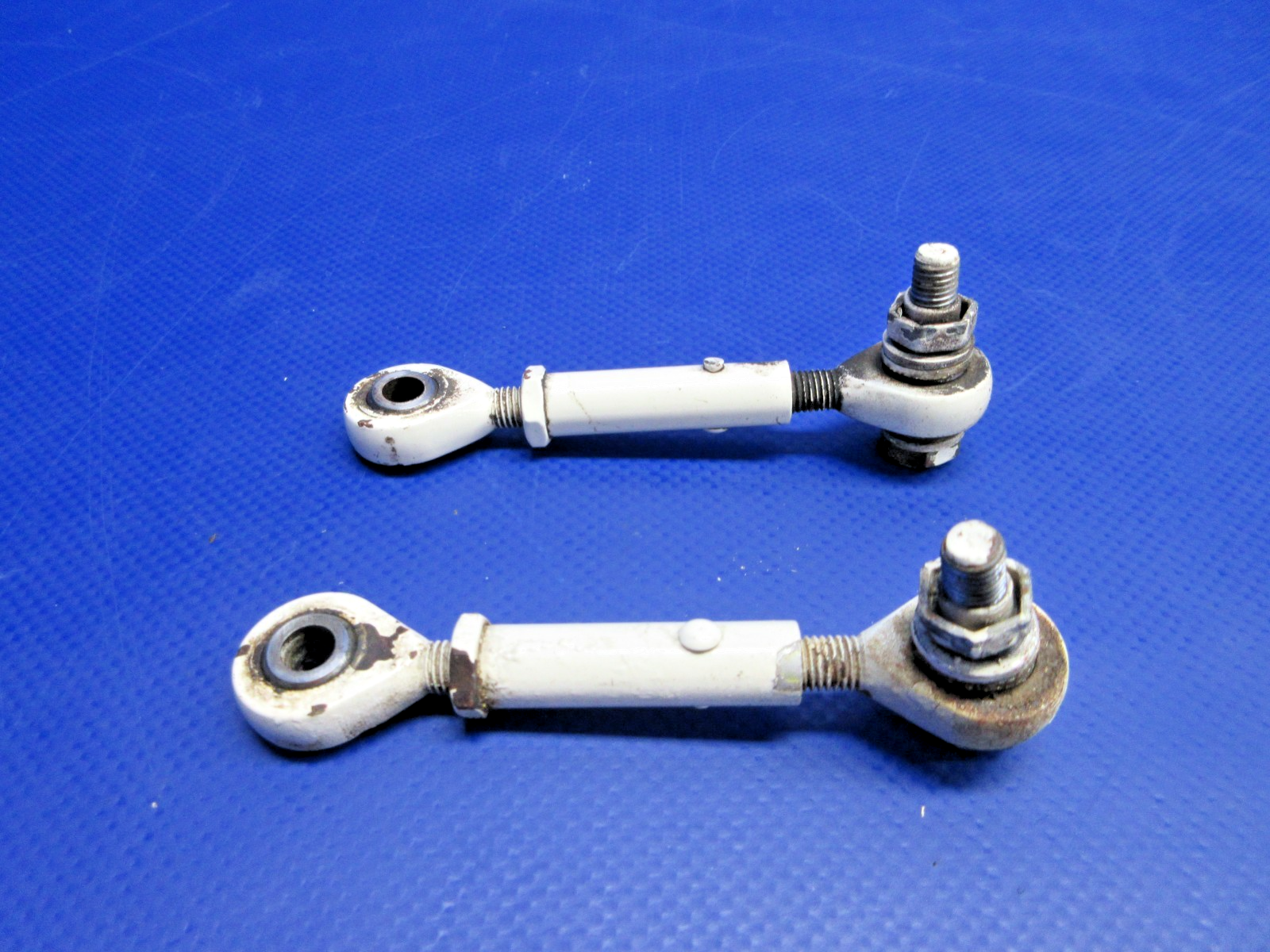 Beech D95A Travel Air Main Gear OTBD Door Link P/N 35-815056 LOT OF 2 (0326-827)2