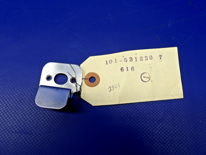 Beech Sun Visor Spring Retainer P/N 101-531230-7 NOS (0426-1288)1
