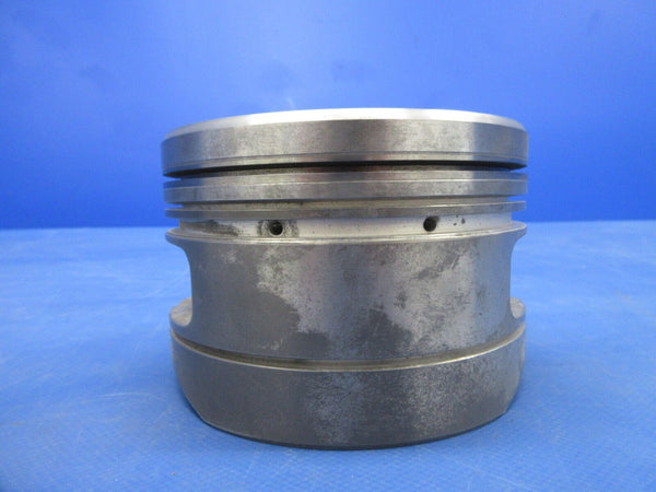 Continental Piston P/N 648013 NOS (1124-851)