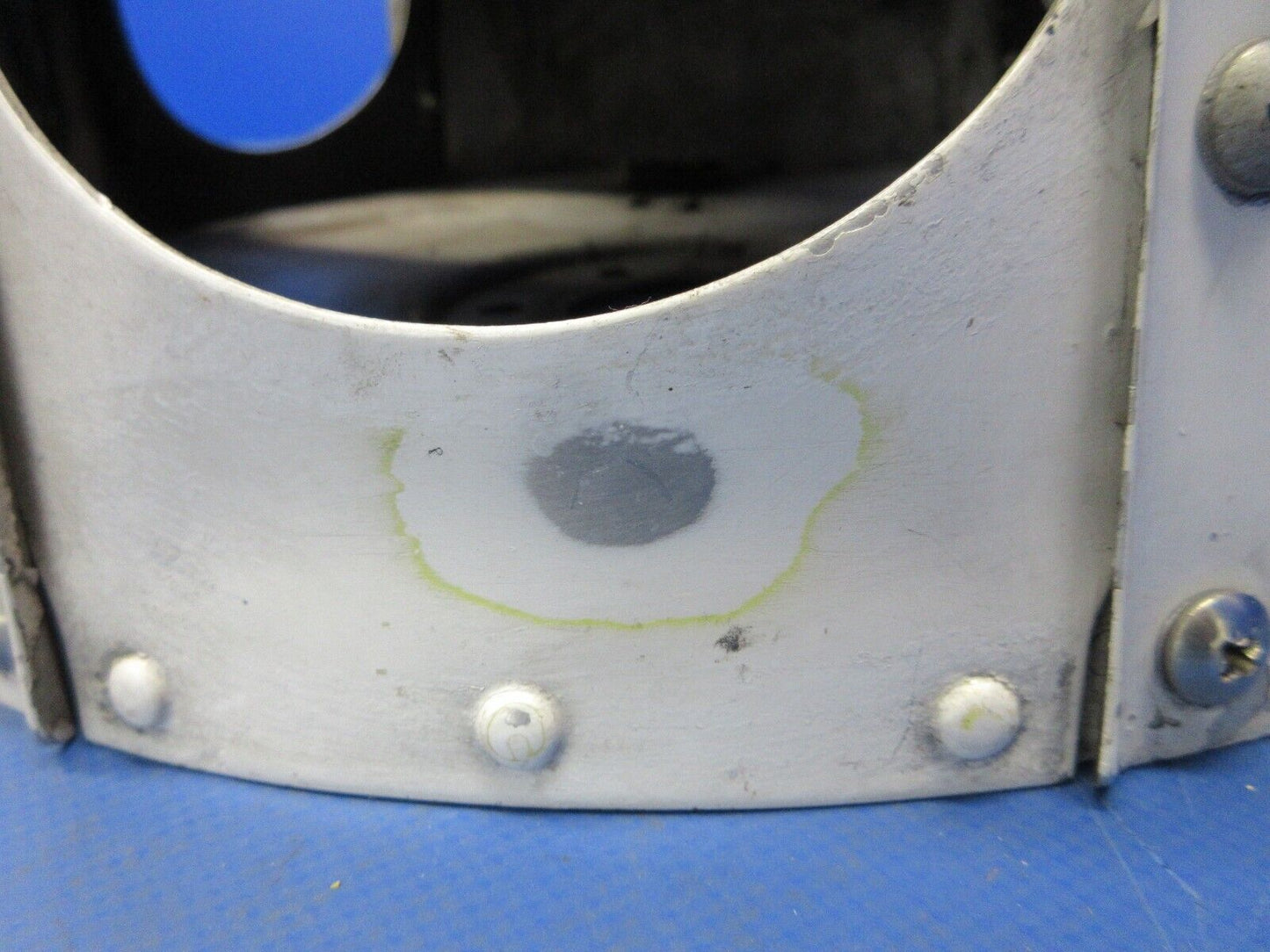 Piper PA-34-200T Seneca II Spinner Dome & Bulkhead Assy P/N 754-629 (0824-2039)