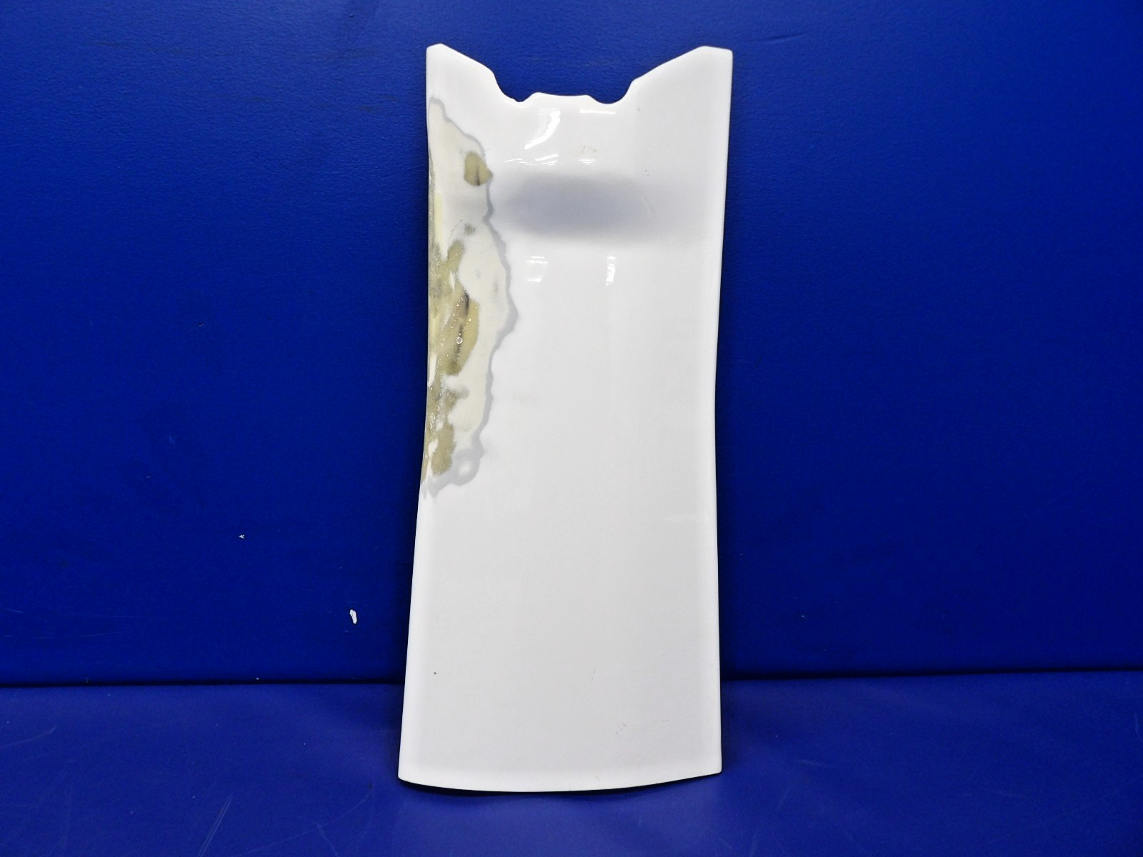 Cirrus RH Wheel Fairing Cover P/N 29017-002 (0326-1250)0