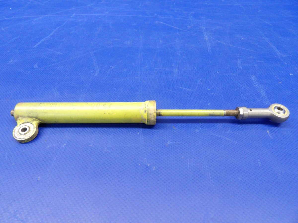 Mooney M20 / M20E Bungee Elevator P/N 740044-000 (0826-1279)1