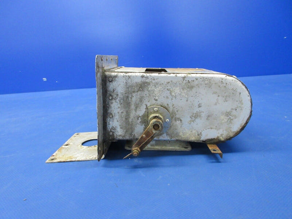 Early Cessna 175 / 175A Carburetor Air Box Assy P/N 0550214-0 (0724-1211)