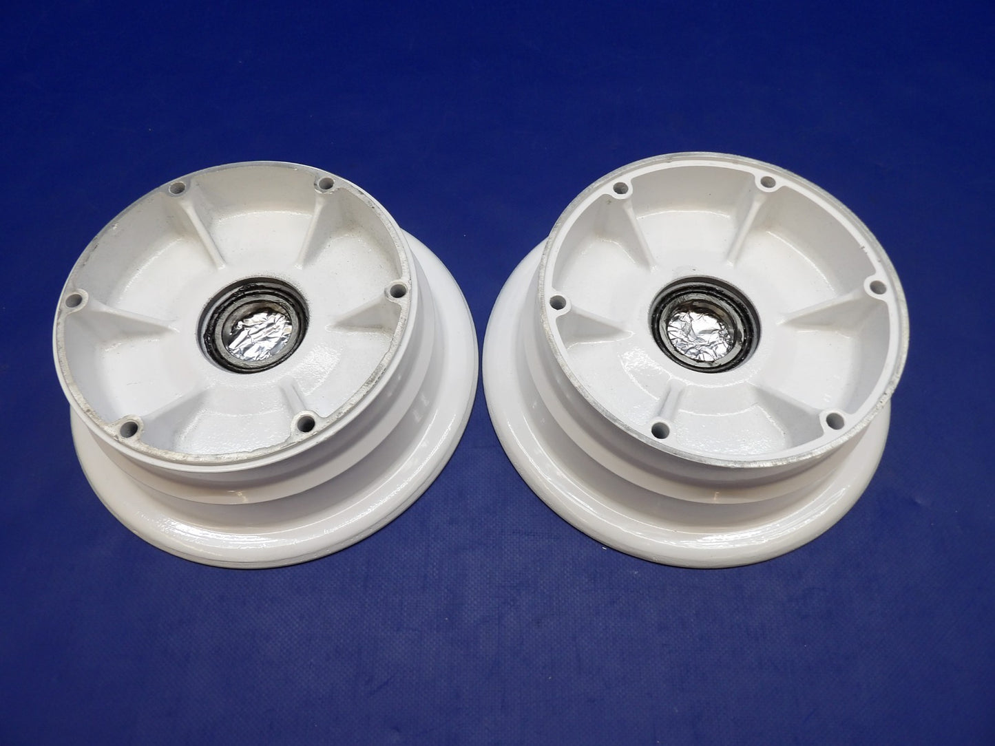 Beech Baron Cleveland 40-98 Main Wheel 7.00-8 P/N 161-02300 REBUILT (0626-1298)10