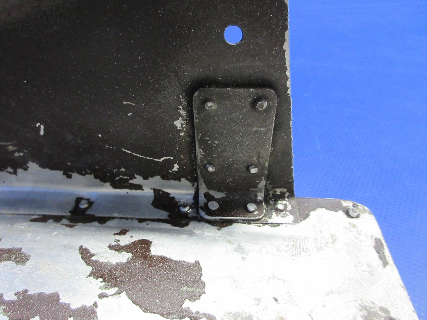 =Cessna 182 / 182L LH Cowl Flap P/N 0752609-200 (0226-1024)10