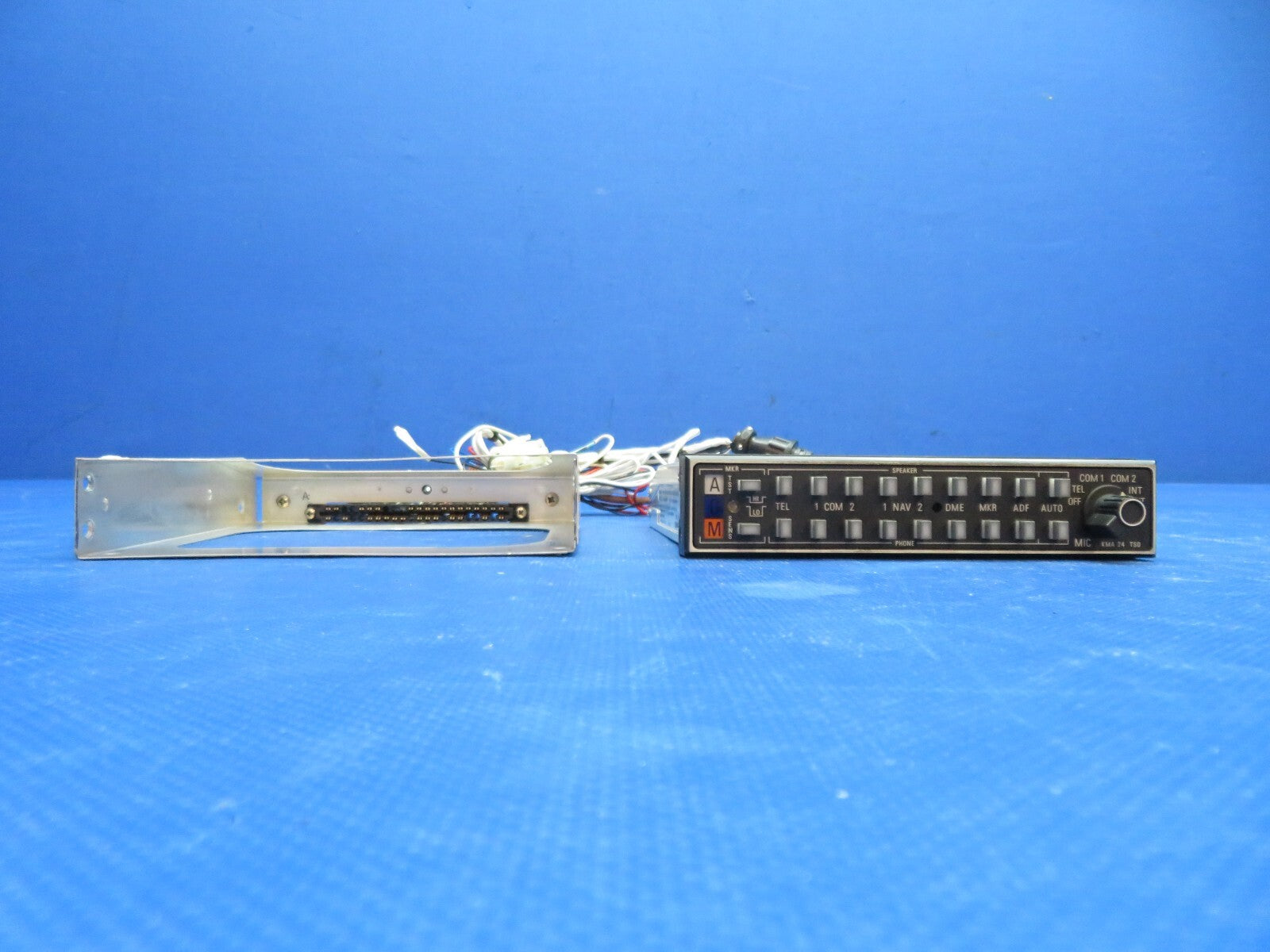 Bendix/King KMA24 Beacon Receiver Amplifier Rack 066-1055-03 WARRANTY (1124-126)2