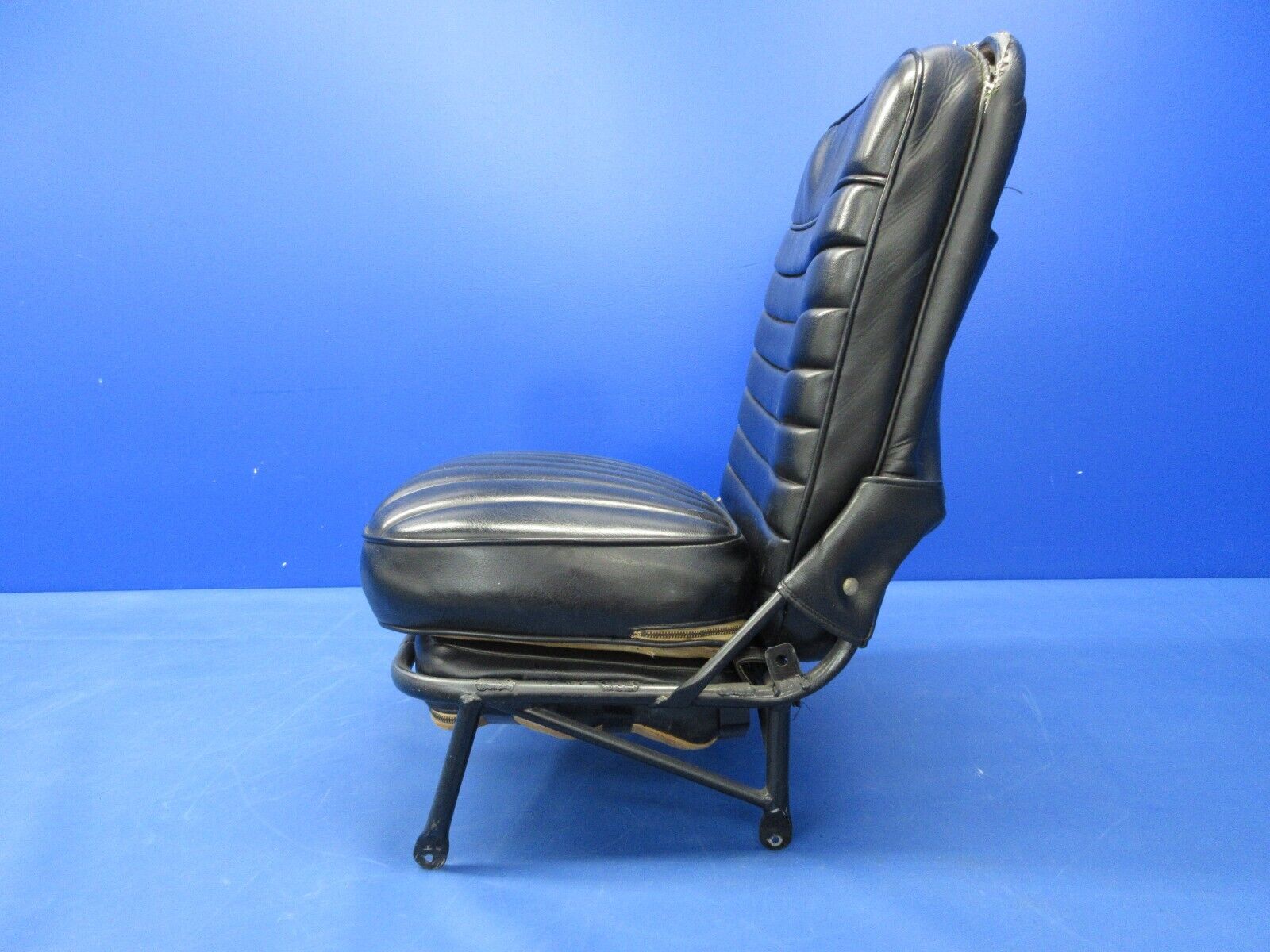 Champion 7ECA Citabria Seat Frame w/ Cushions - Rear P/N 7-1279 (0824- – Safe Skies Aviation, LLC Champion 7ECA Citabria Seat Frame w/ Cushions - Rear P/N 7-1279 (0824- – Safe Skies Aviation, LLC