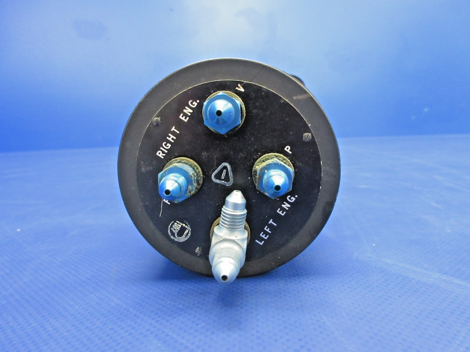 Piper PA-23-250 Aztec United Instruments Fuel P/N PM-44-11 WARRANTY (0726-730)2
