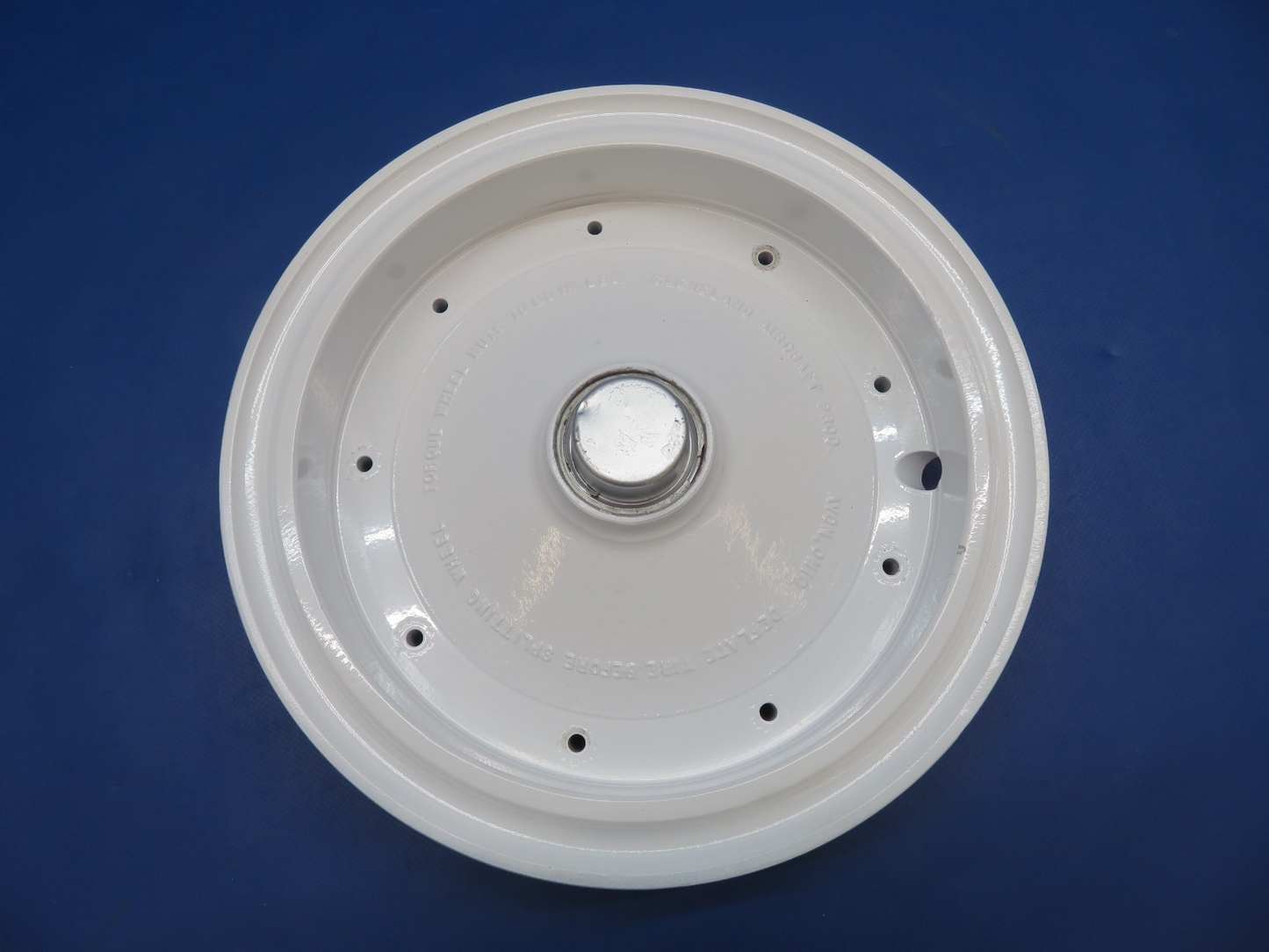 Cessna 310 / 310J Cleveland 6.50x10 Main Wheel P/N 40-40B REBUILT (0326-1735)7