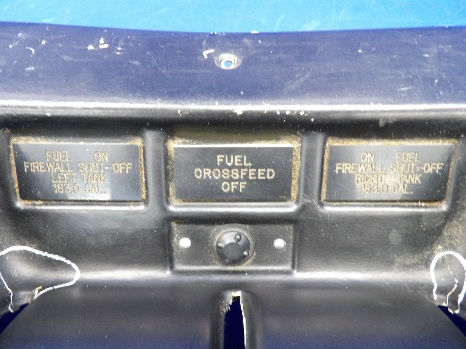 Piper PA-31T1 Cheyenne Fuel Control Panel Cover P/N 51472-02 (0626-1325)2