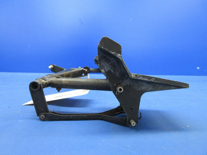 Cessna 150 / 150G Rudder Pedals & Bar Assy FWD P/N 0411526-1 (0624-2100)