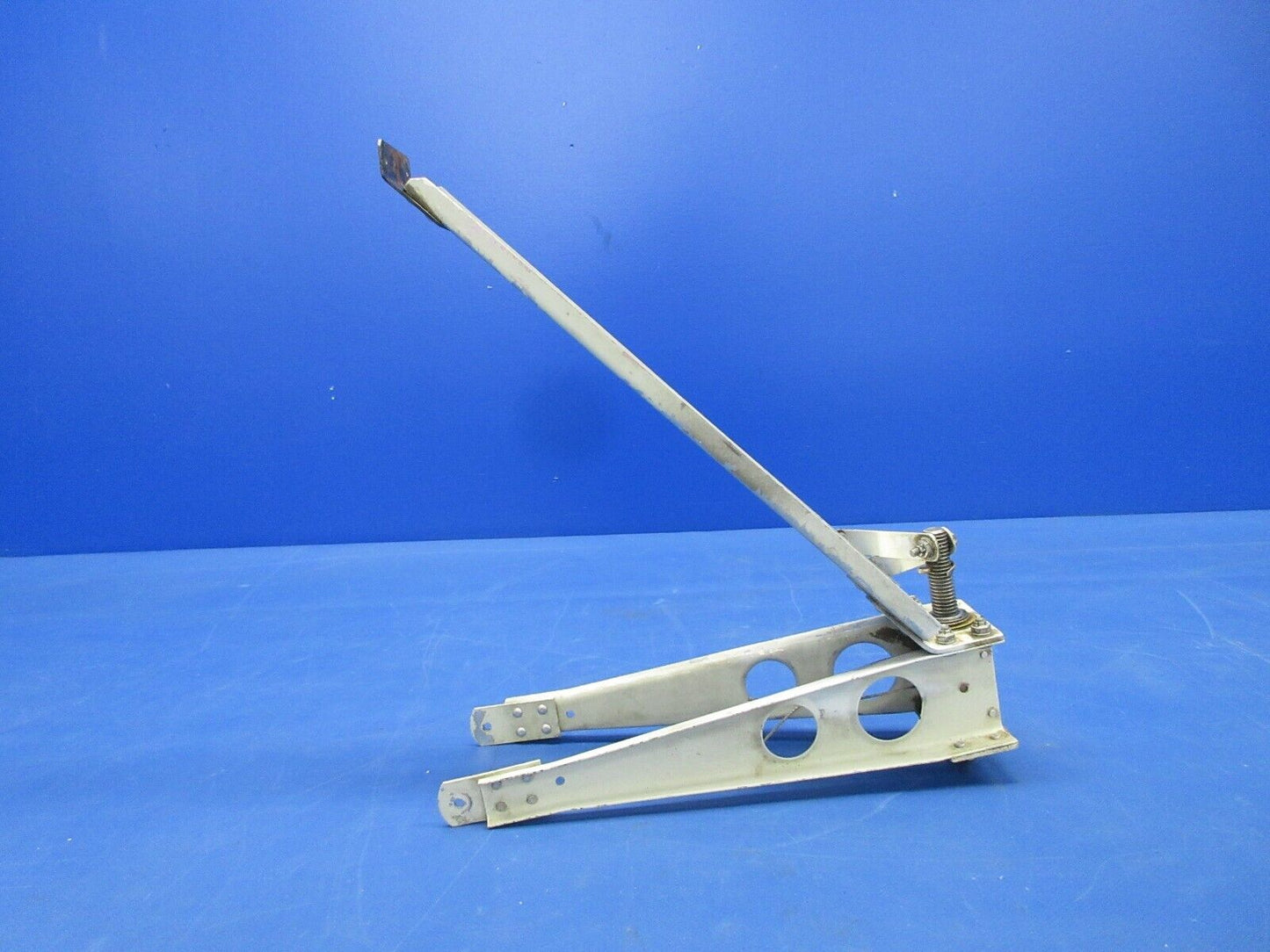 Piper PA-28-181 Archer Stabilator Trim Rib & Shaft Assy P/N 65246-00 (0624-2053)