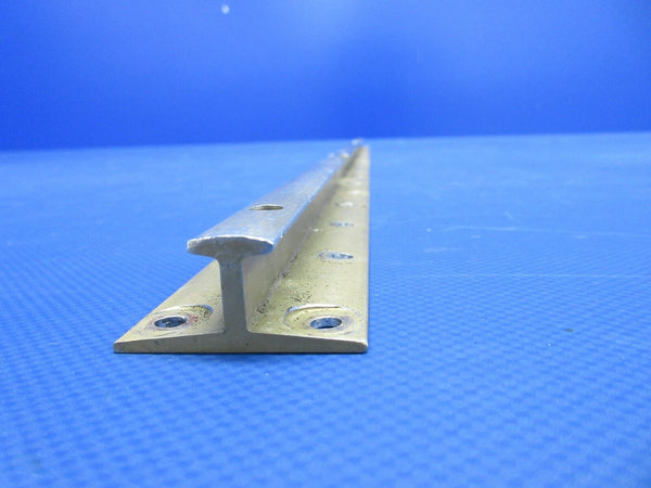 Cessna 180 / 180K Seat Rail INBD RH P/N 0711693-7 (0624-2008)