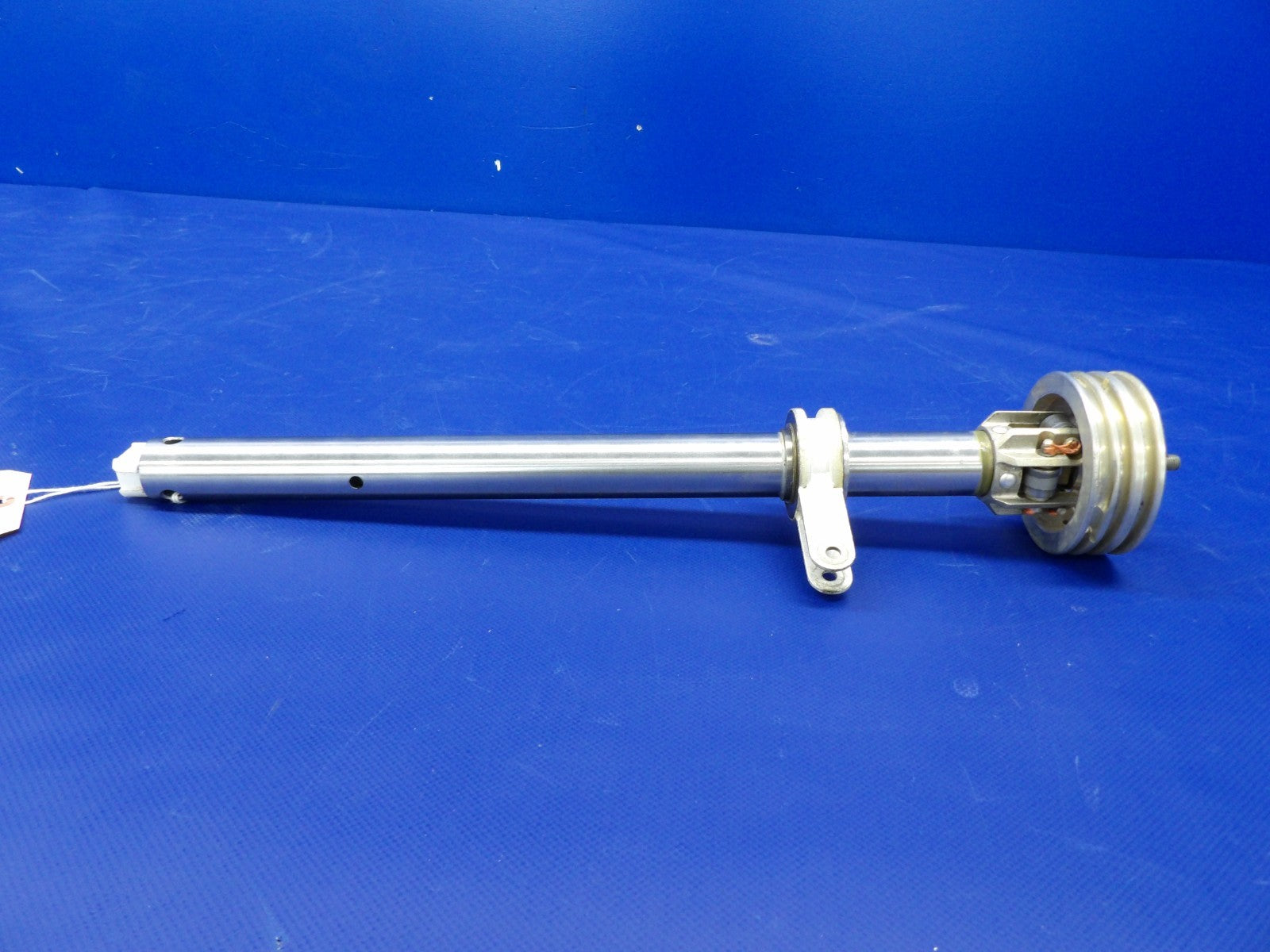 Cessna 182 / 182L Right Hand Control Wheel Tube P/N 0760102-2 (0226-492)3