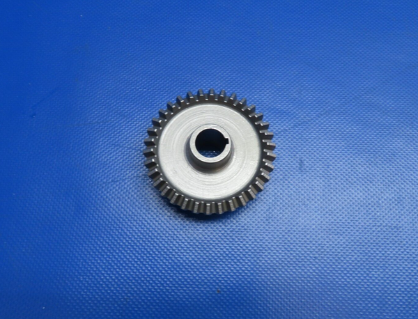 Continental Governor Drive Gear P/N 534655 Inspected w/ 8130 (0724-1881)