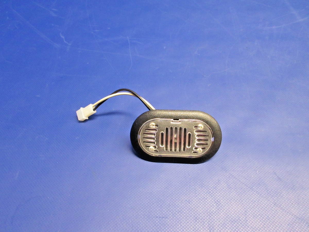 Cirrus SR22 Cabin Light P/N 12458-001 (0926-864)0
