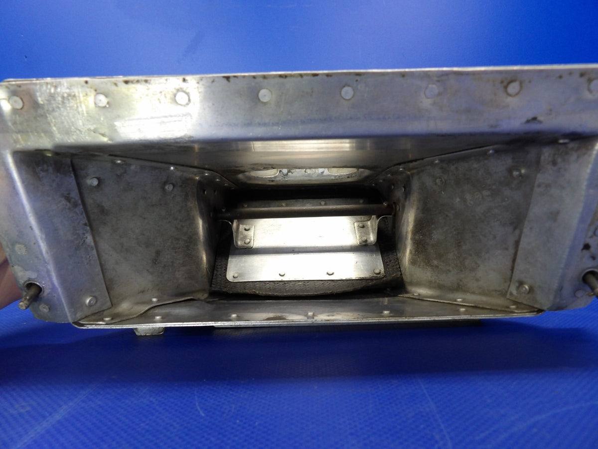 Cessna 182 Carburetor Airbox P/N 0750133-1 (0526-1378)7
