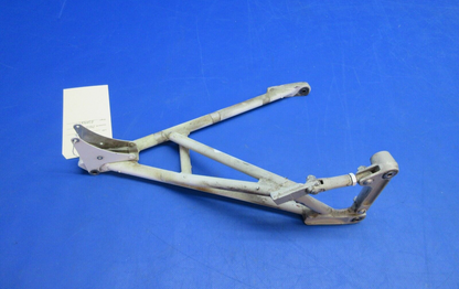 Cessna 310 / 310I Nose Gear Drag Brace Truss P/N 0842000-70 (0923-922)